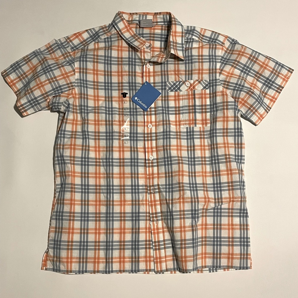 Columbia Short Sleeve Shirt, L